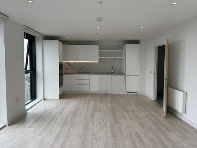 Apartment for rent in Lansdowne, Springbourne