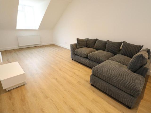 Apartment for rent in Lansdowne, Springbourne