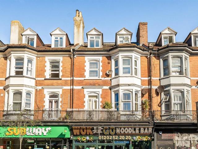 Apartment for rent in Lansdowne, Springbourne