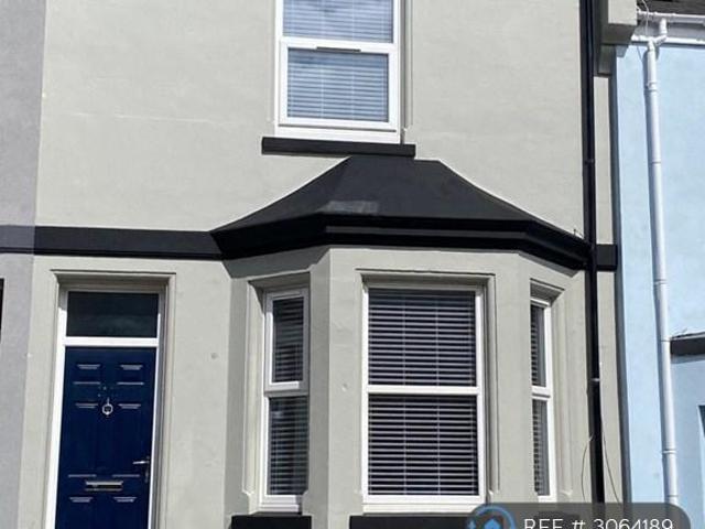 House for rent in Pennycomequick, Plymouth