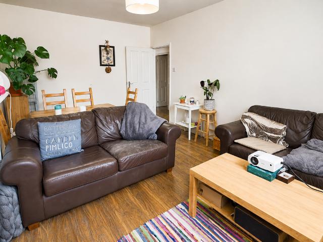 House for rent in Barnsbury, Greater London