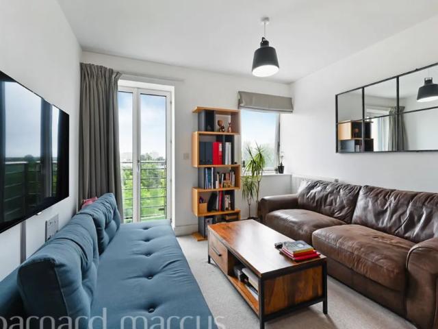 Apartment for rent in Roehampton, Greater London