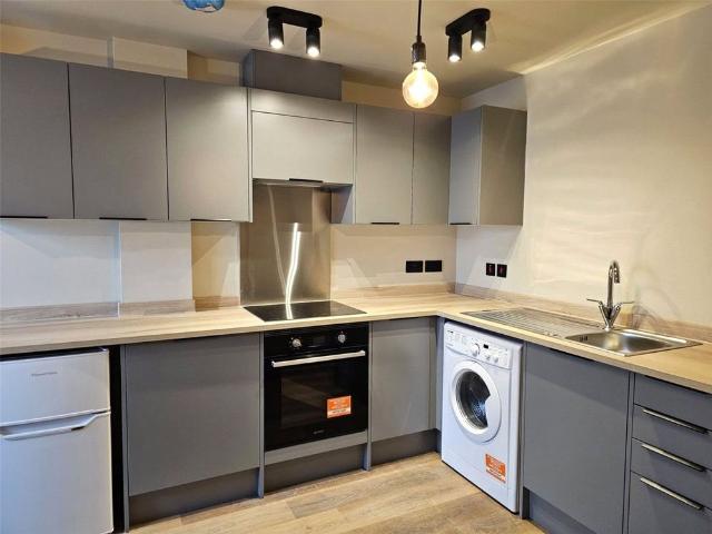 House for rent in London Borough of Havering, Greater London