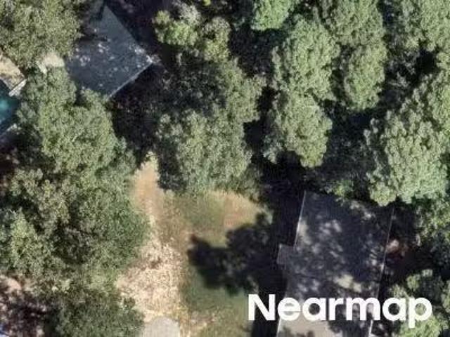 House for sale in Benton