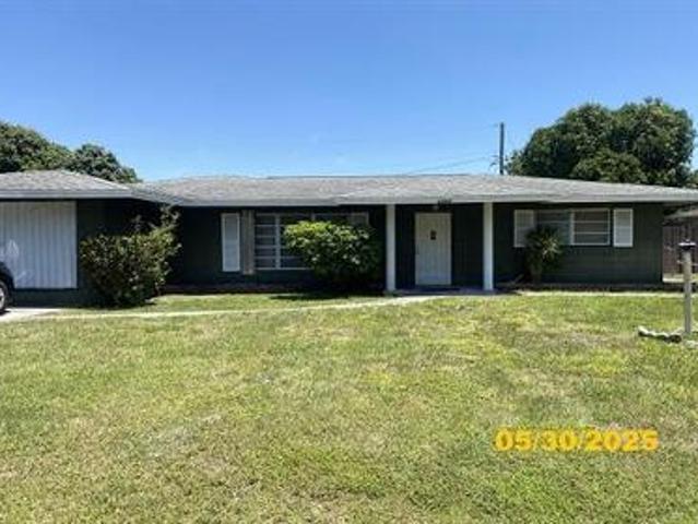 House for sale in Fort Pierce