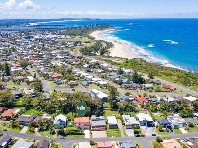 House for sale in Pinny Beach, New South Wales