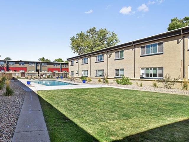 Townhouse for rent in Lakewood