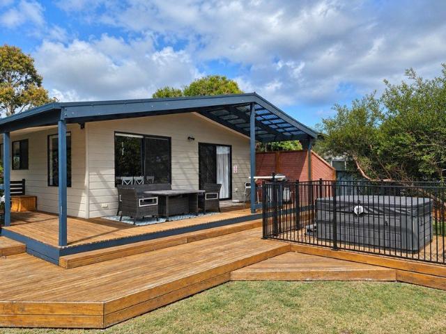 House for sale in Swanwick, Coles Bay