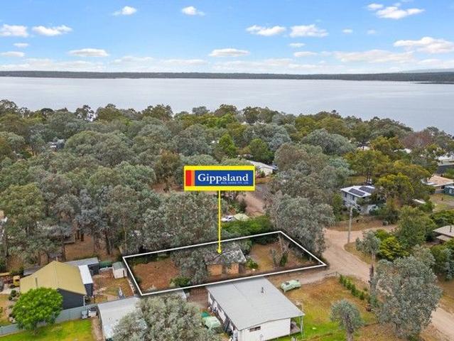 House for sale in Coongulla, Victoria