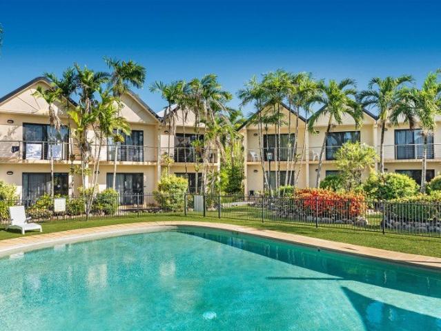 Townhouse for sale in Hinchinbrook, Queensland