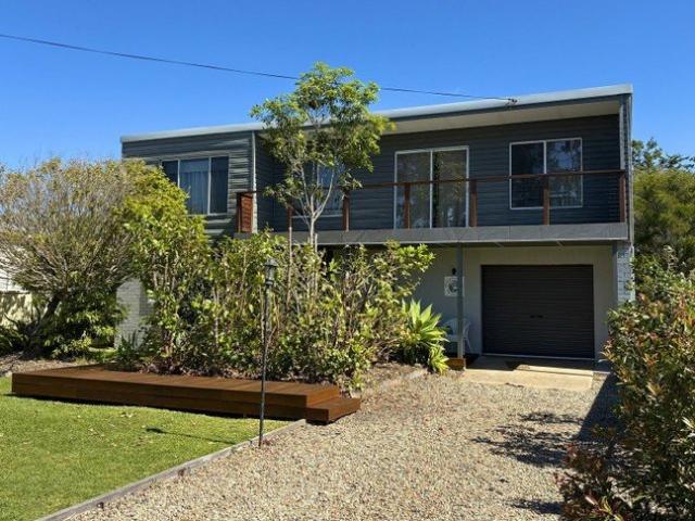 House for sale in Culburra Beach, Shoalhaven City Council
