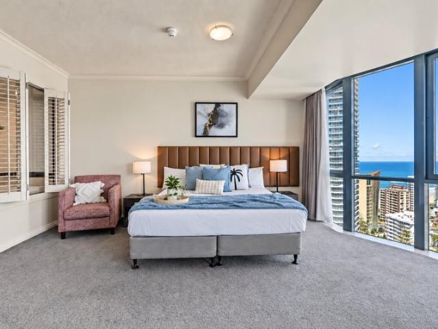 Apartment for sale in Surfers Paradise, Gold Coast City