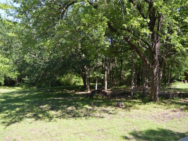 Land for sale in Pottsboro, Texas