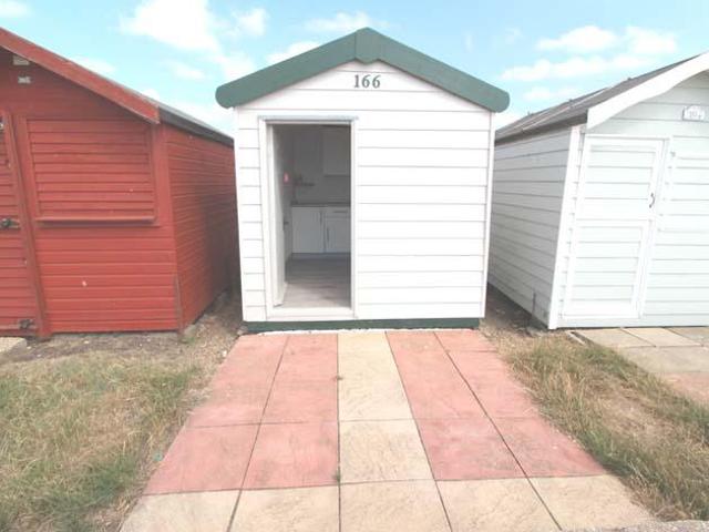 Park Home for sale in Brightlingsea, Dale Hill