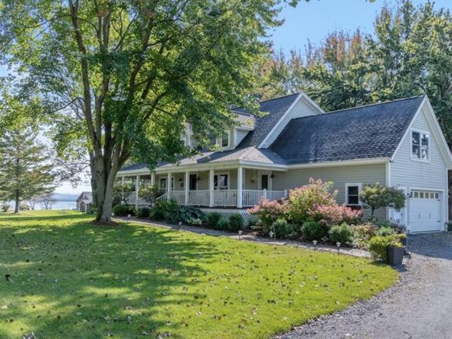 House for sale in North Hero