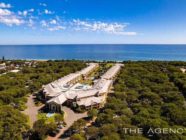Apartment for sale in Broadwater, Western Australia