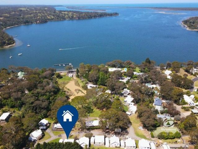 Apartment for sale in Metung, Victoria