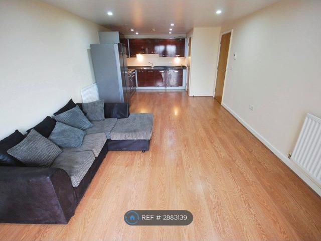 Apartment for rent in Alperton, Greater London