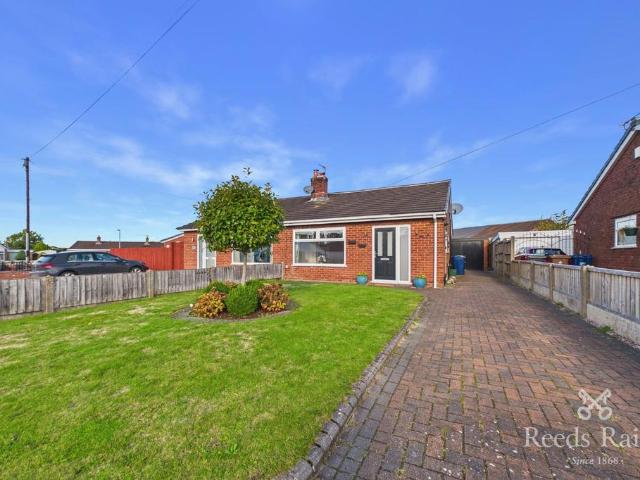 House for rent in Coupe Green, South Ribble