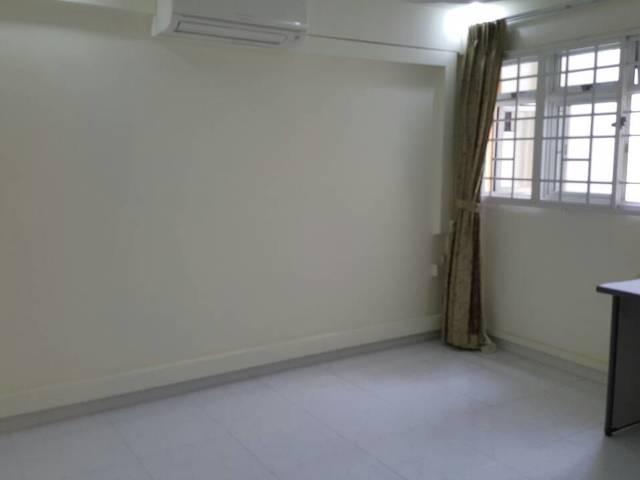 Condominium for rent in Holland