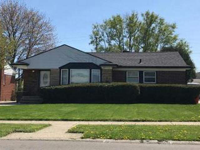 House for sale in Eastpointe, Michigan