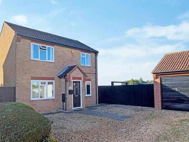 House for sale in Seacroft, Belleau