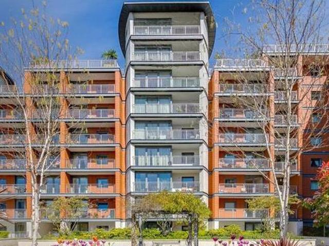 House for rent in Brentford End, Greater London