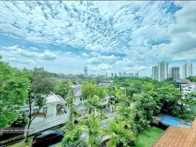 Apartment for sale in Ulu Pandan