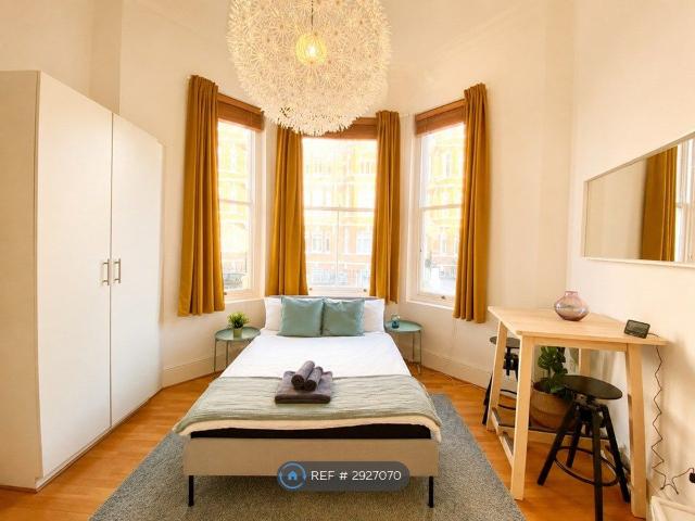 Studio for rent in Notting Hill, Greater London