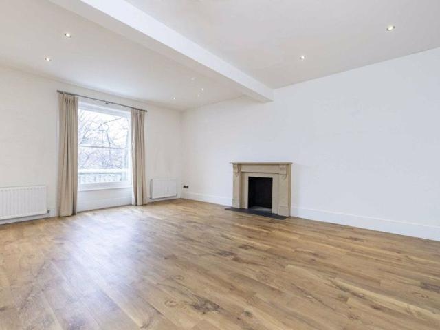 Apartment for rent in Cat Hill, Isle Of Man