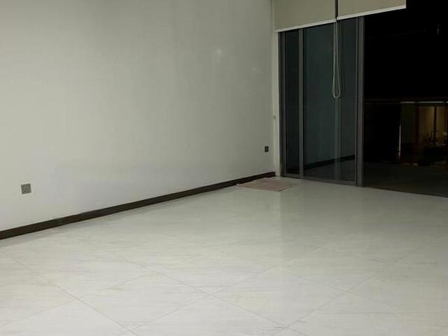 Condominium for rent in Holland