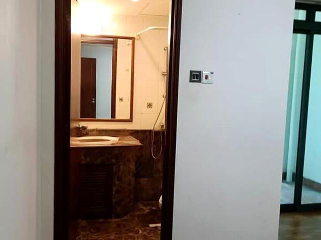 Condominium for rent in Holland