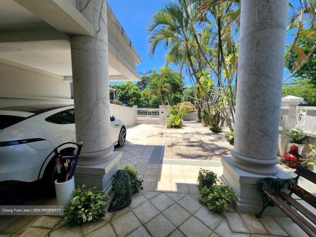 Apartment for sale in Ulu Pandan