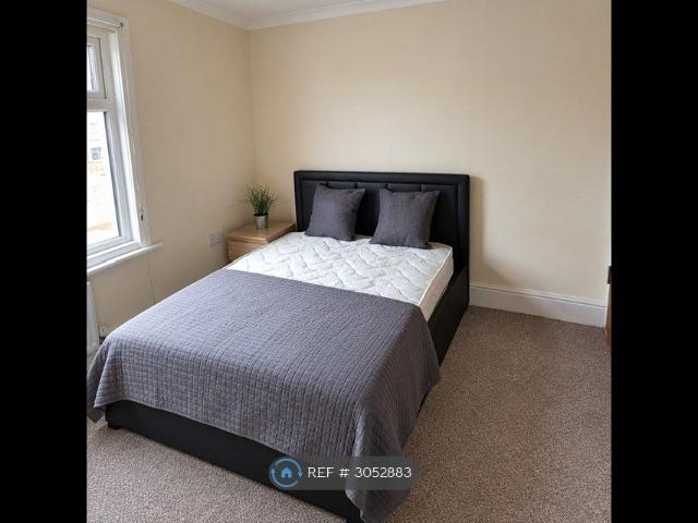 Room for rent in Grange Farm, East Suffolk