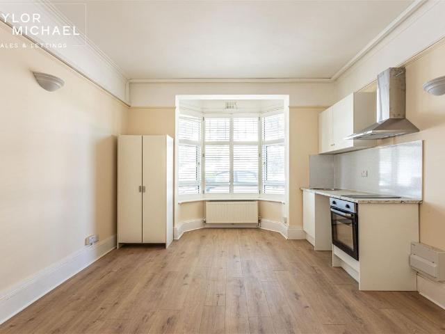 Room for rent in Brunswick
