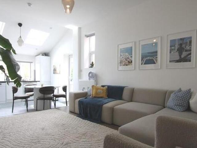 House for rent in Lyons, Greater London