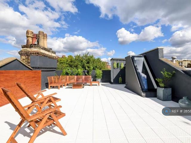 House for rent in Kensington, Greater London