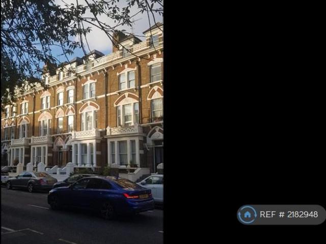 House for rent in Kensington, Greater London