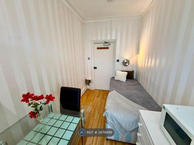 Room for rent in Notting Hill, Greater London
