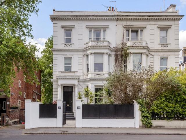 House for rent in Kensington, Greater London