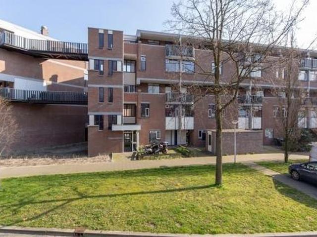 Appartement te huur in Zaandam, Noord Holland