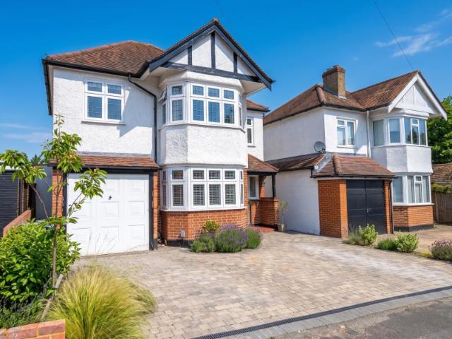 House for rent in West Byfleet, Woking