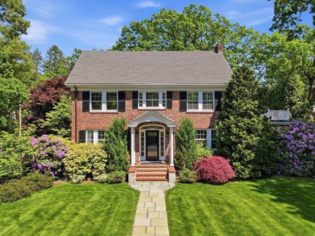 House for sale in Braintree, Massachusetts