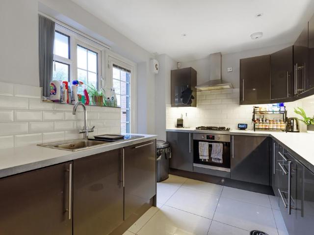 Apartment for rent in Chislehurst, Greater London