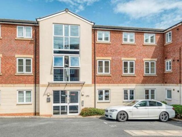 House for sale in Redditch, Worcestershire