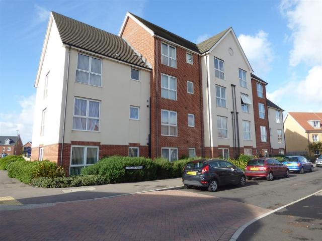 Apartment for rent in Toddington, Arun