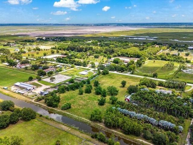 Land for sale in Wellington Land for sale in Wellington