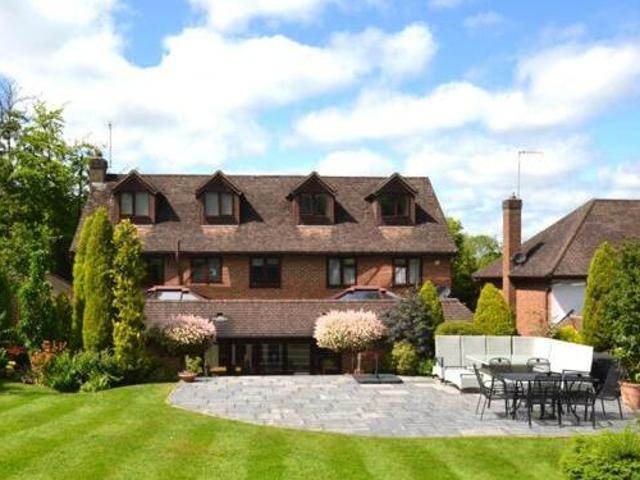 House for sale in Lyons, Greater London