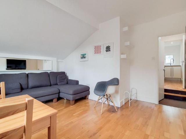 House for rent in Highbury, Greater London