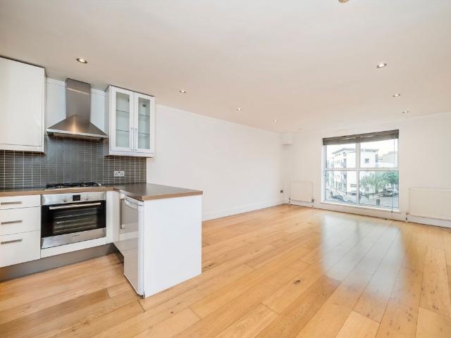 Apartment for rent in London Borough of Islington, Greater London